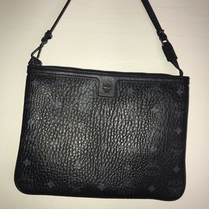 McM pouch bag